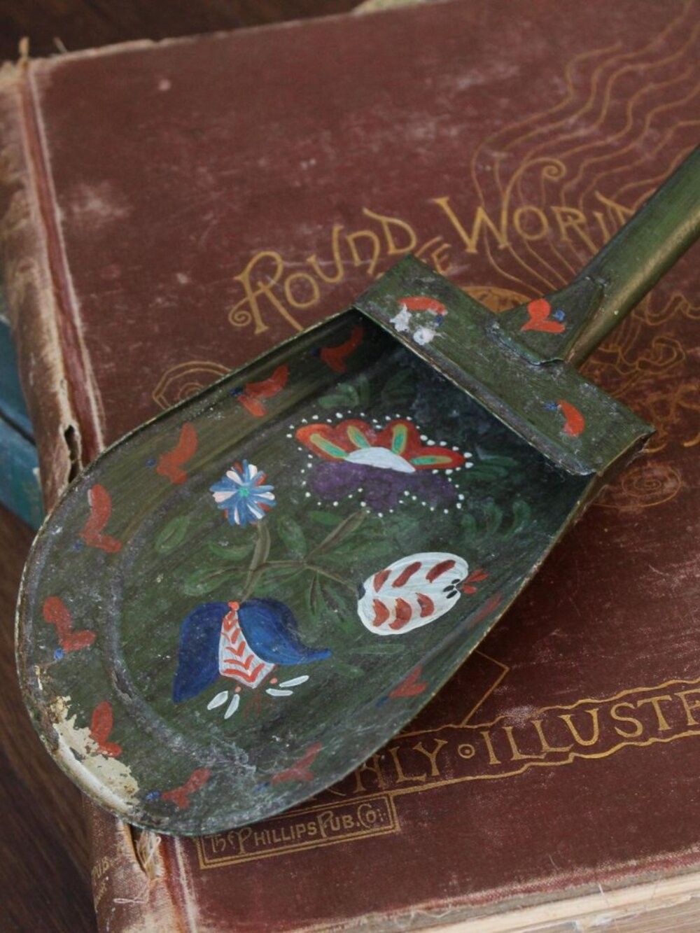 Vintage 1800s Painted Metal Scoop, Green with Hand Painted Folk Art, Flour or Gr